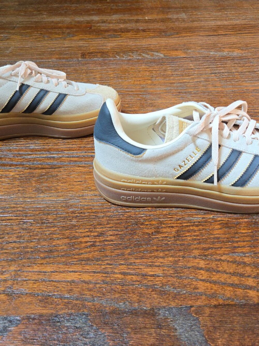 Adidas Originals Gazelle Bold (Cream White/Black/Sand Strata) Women Shoes JS3892 - Picture 4 of 7